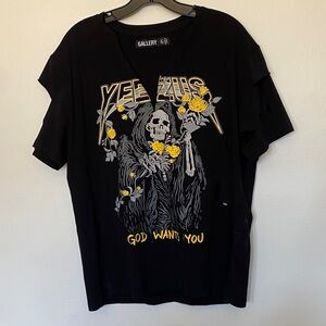 Gallery Black Tee with Yellow Graphic
